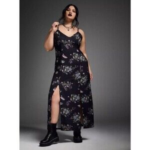 Torrid Night Fall Double Slit Lace Back Maxi Dress Floral Print Size 1 1x NWT